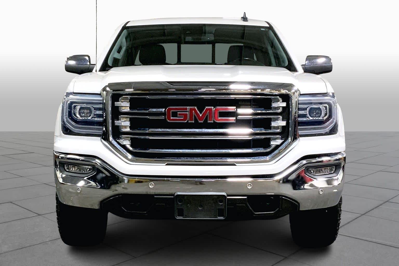 2018 Gmc Sierra SLT photo 3
