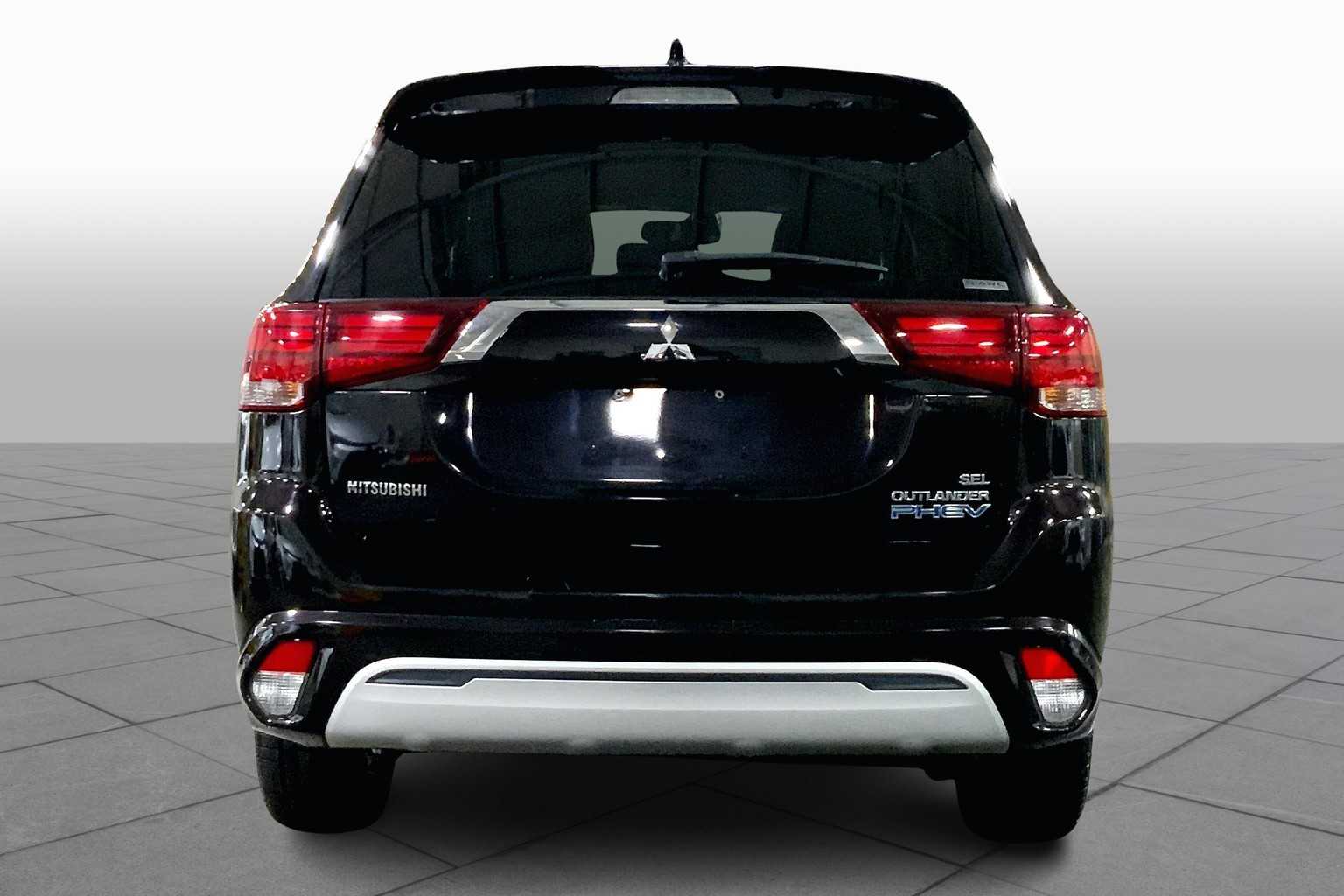 2019 Mitsubishi Outlander SEL photo 4