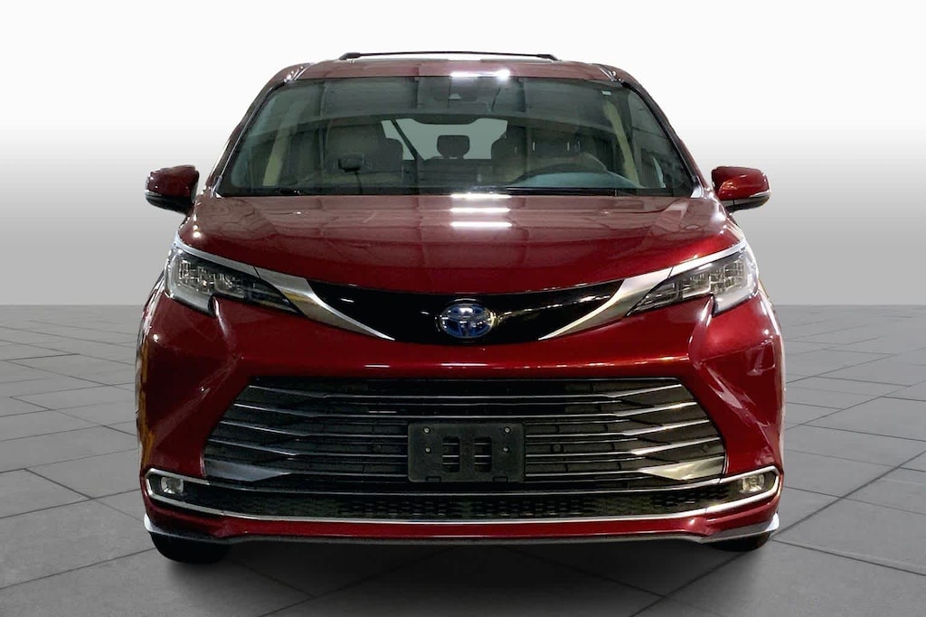 Used 2022 Toyota Sienna Limited Van Passenger Van