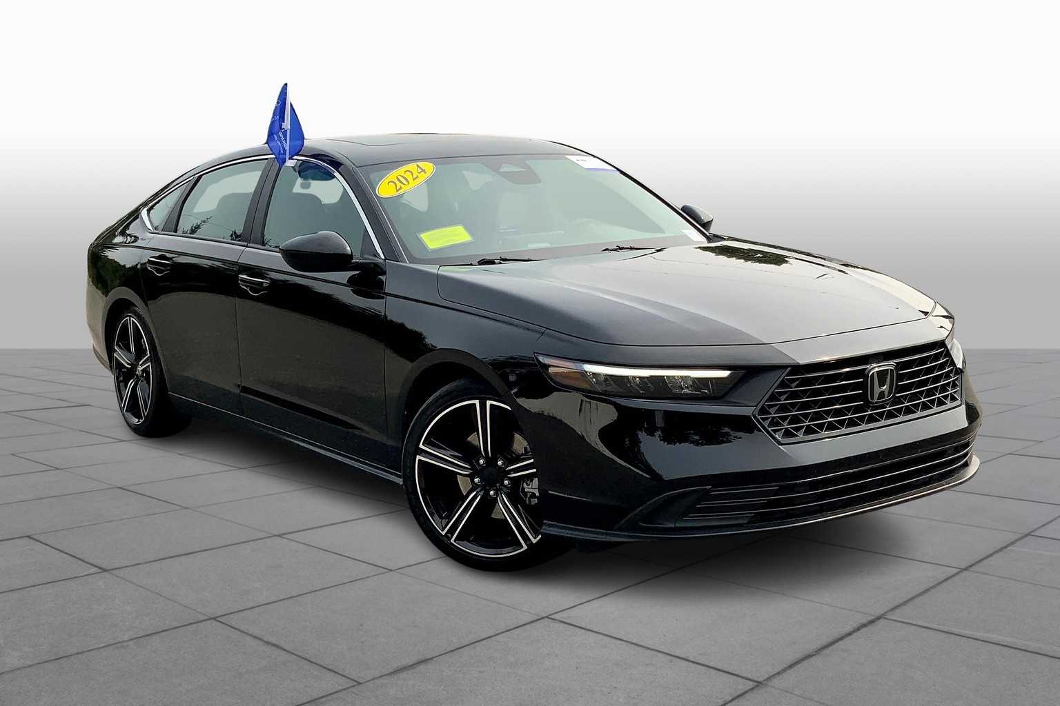 2024 Honda Accord Hybrid Sport photo 2