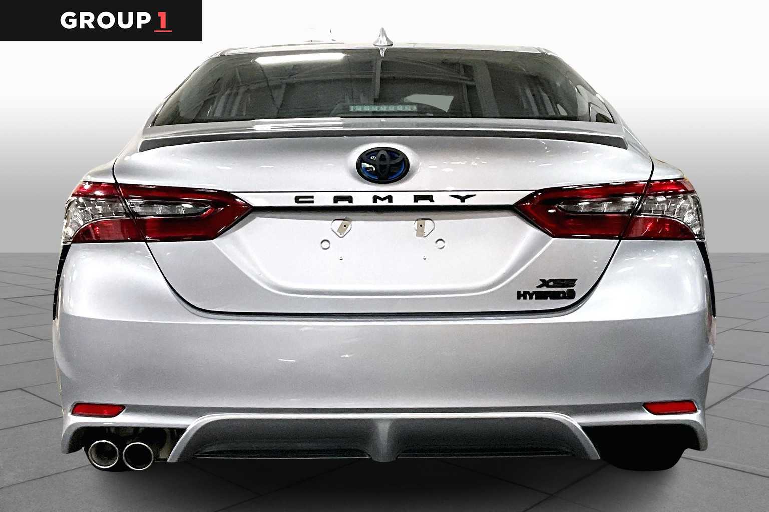 2022 Toyota Camry Hybrid XSE photo 4