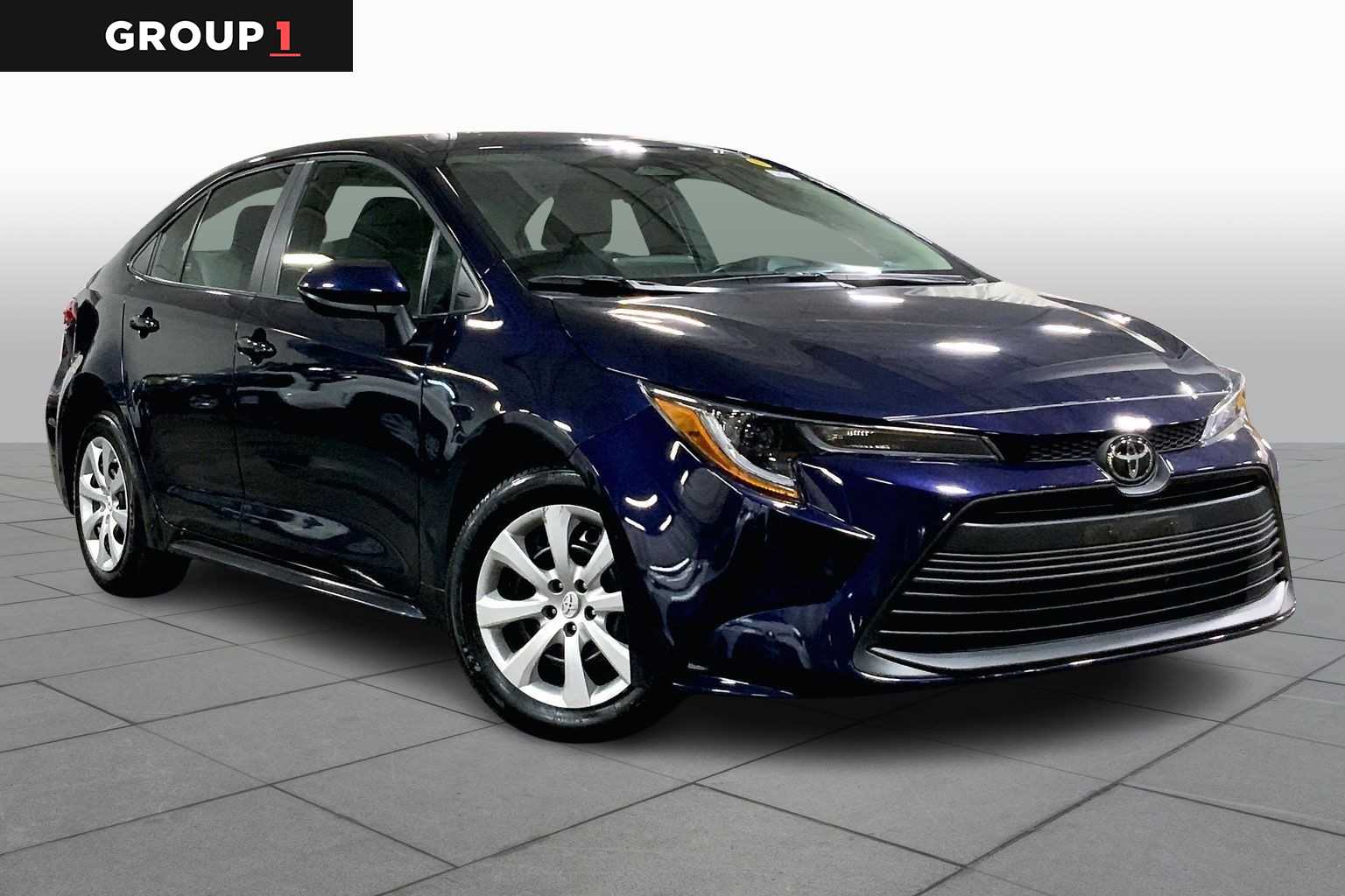 2024 Toyota Corolla LE photo 2