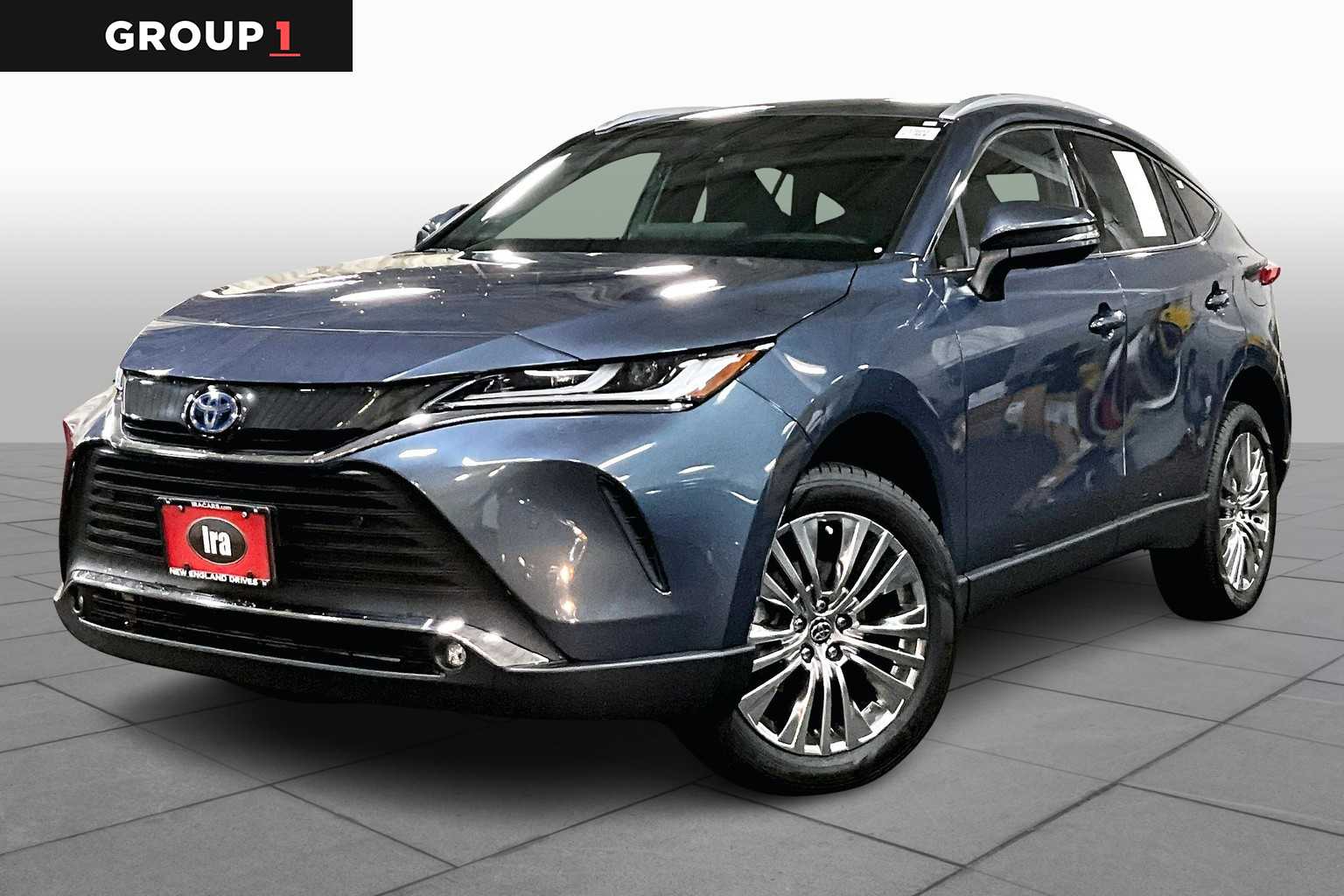 2023 Toyota Venza XLE photo 2