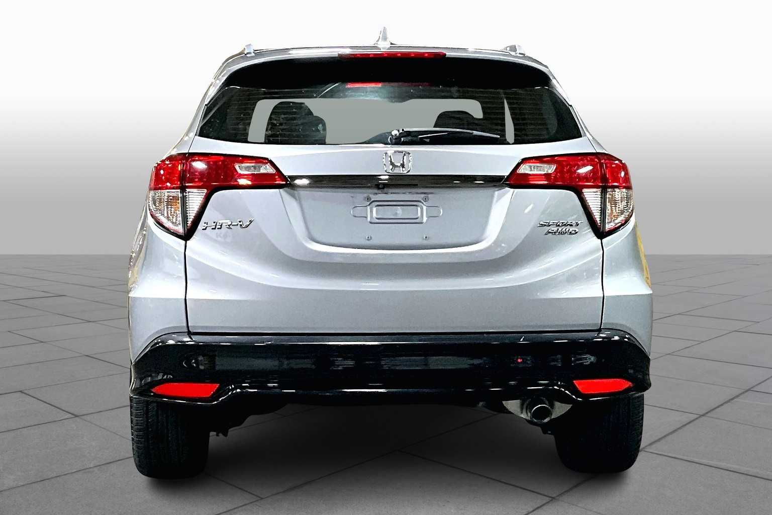 2019 Honda HR-V Sport photo 4
