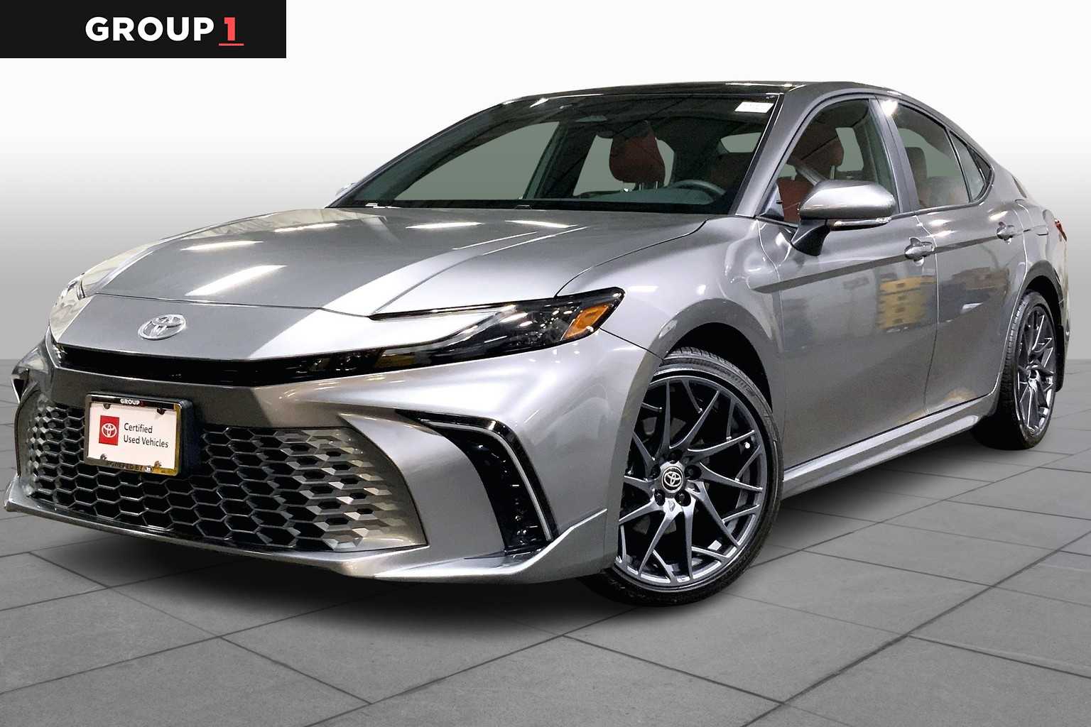 2025 Toyota Camry XSE photo 2