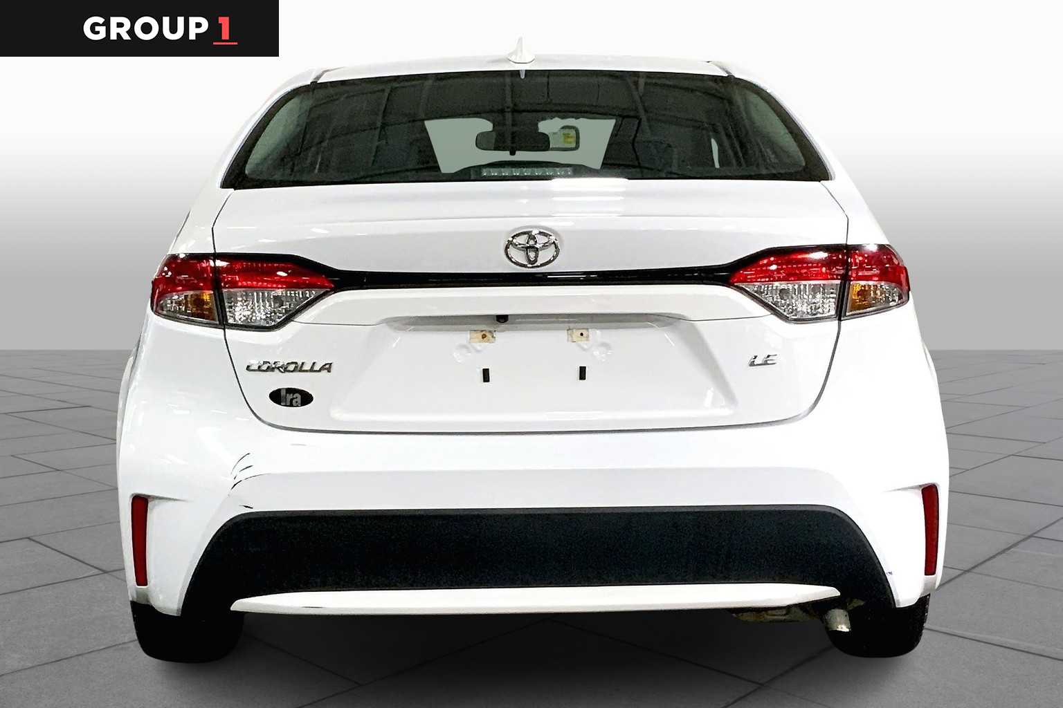 2022 Toyota Corolla LE photo 4