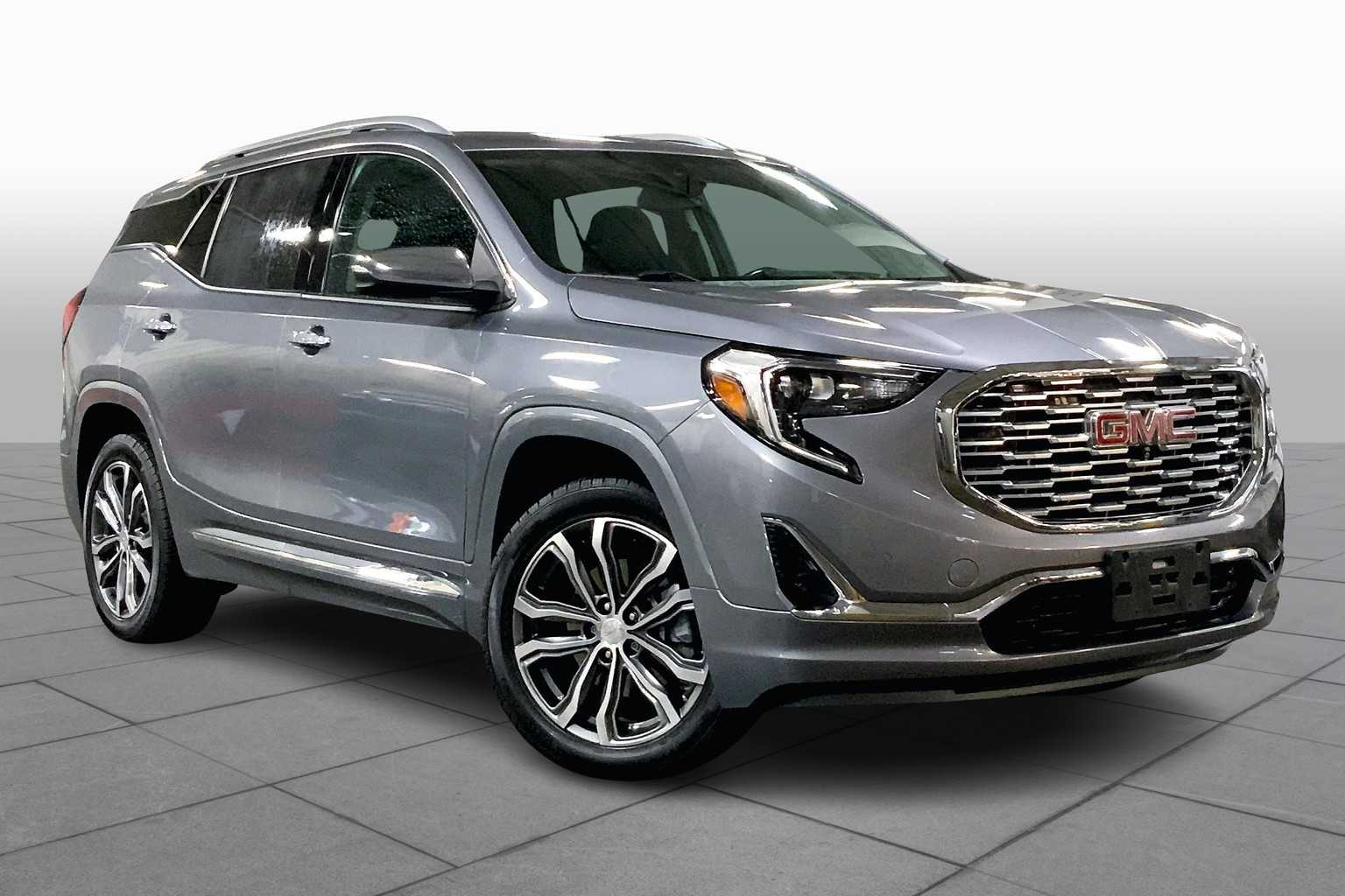 2020 Gmc Terrain Denali photo 2
