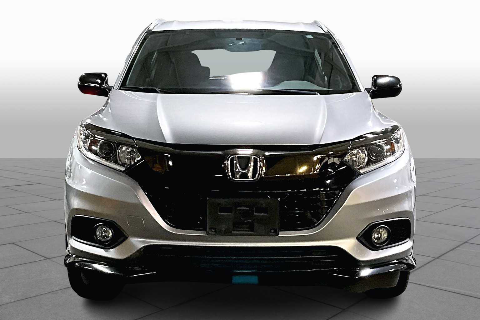 2019 Honda HR-V Sport photo 3