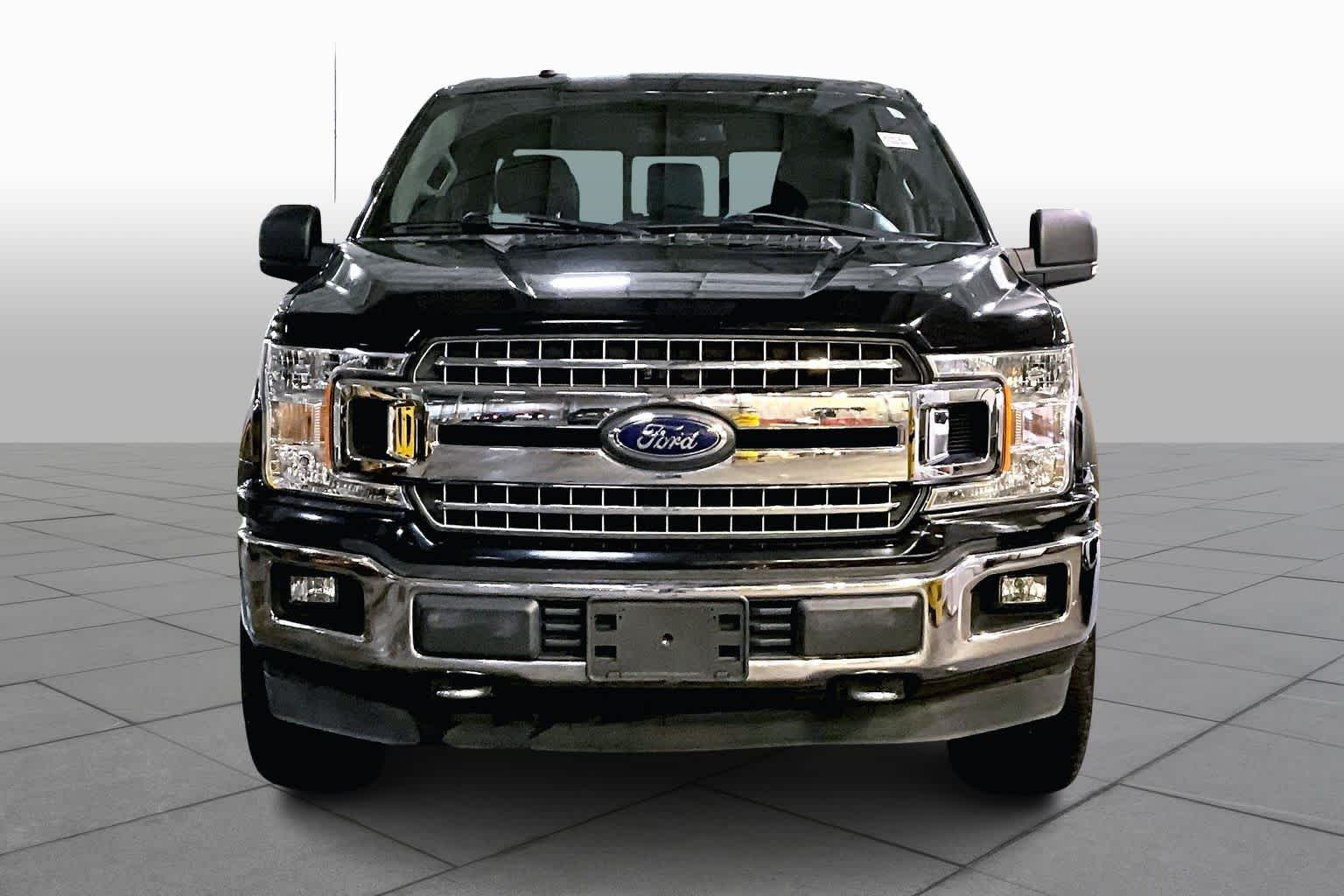 2018 Ford F-150 XLT photo 2