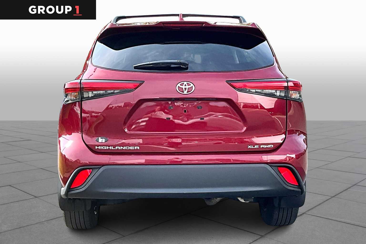 2022 Toyota Highlander XLE photo 4
