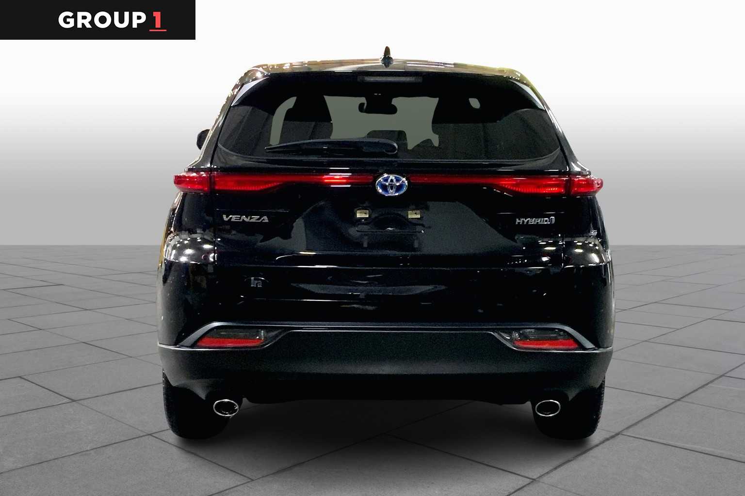 2022 Toyota Venza LE photo 4
