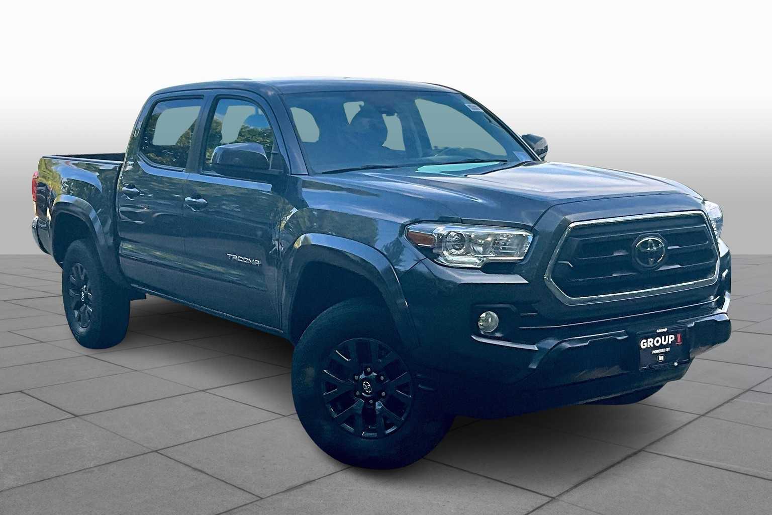 2022 Toyota Tacoma SR5 Double Cab V6 photo 2