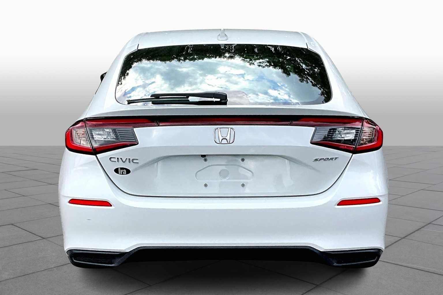 2023 Honda Civic Hatchback Sport photo 4