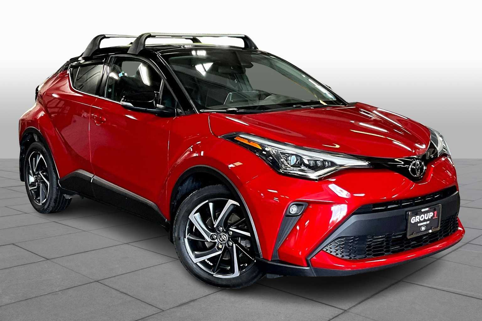 2022 Toyota C-HR Limited photo 2