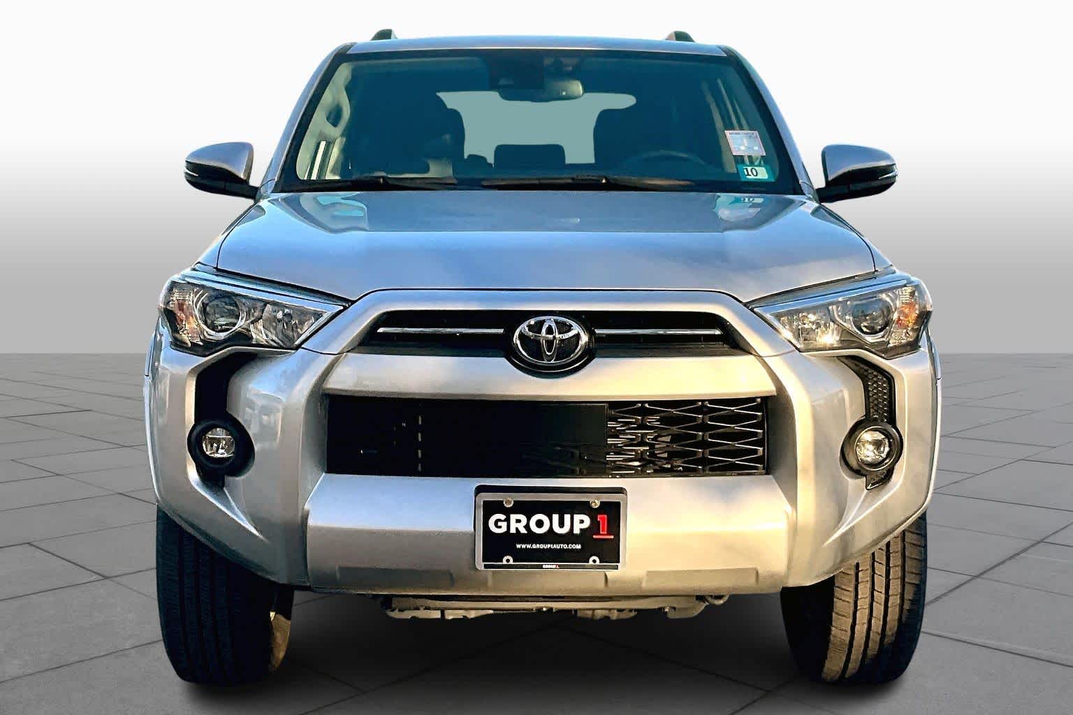 2021 Toyota 4Runner SR5 Premium photo 3