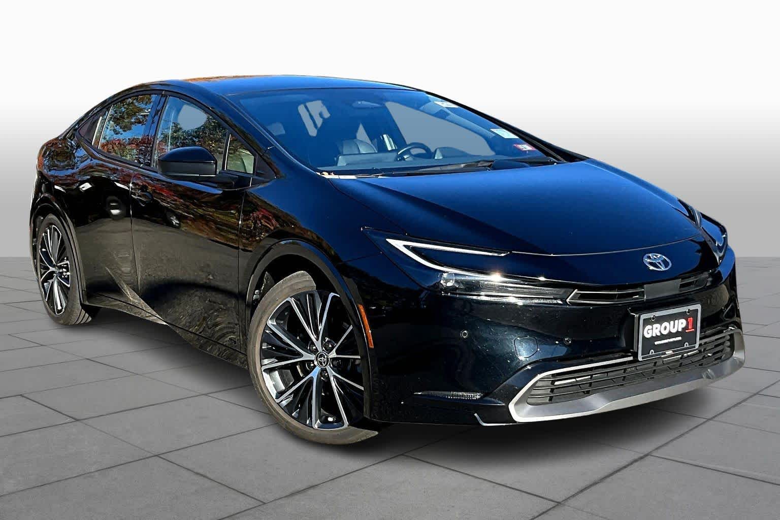 2023 Toyota Prius Limited photo 2