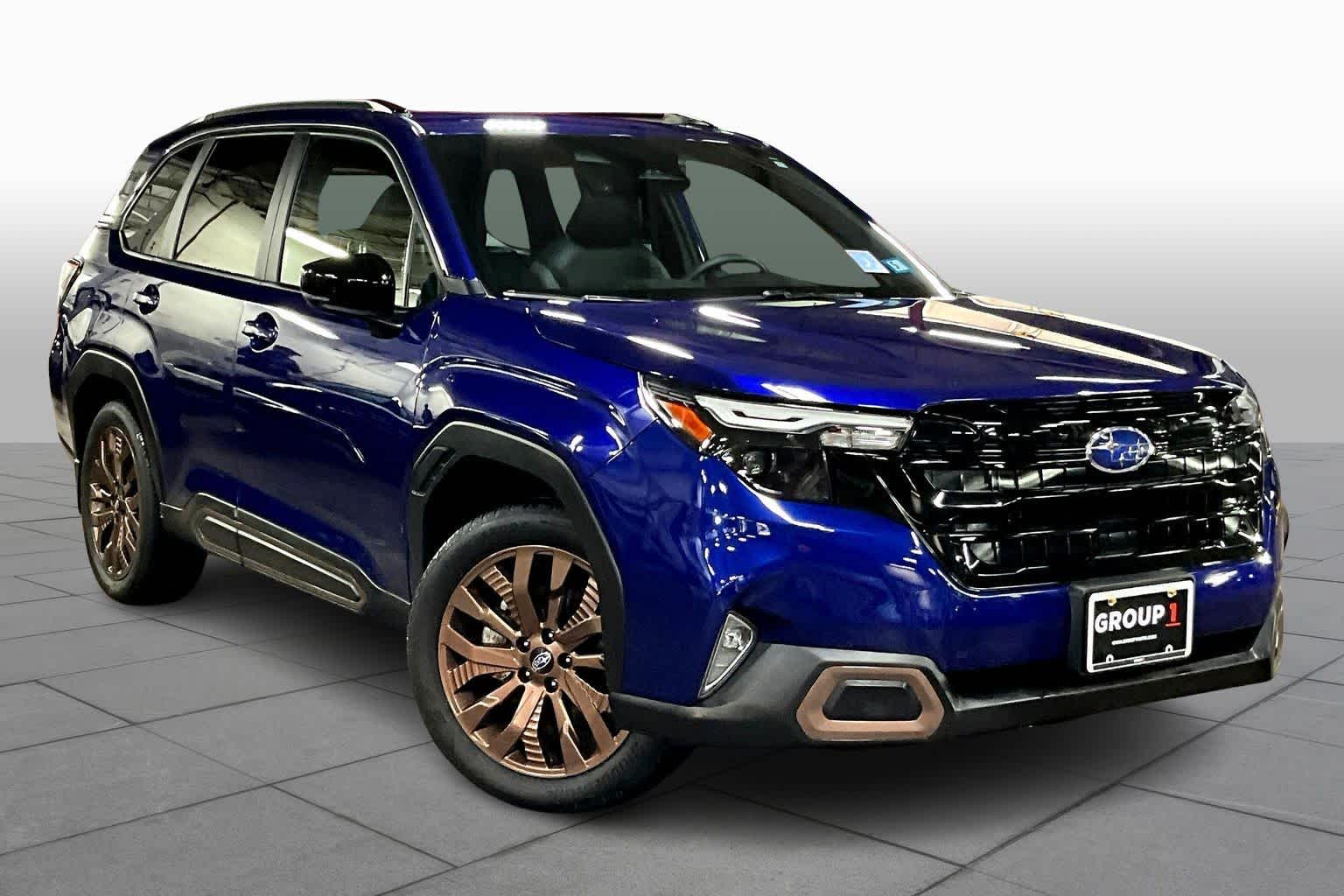 2025 Subaru Forester Sport photo 2