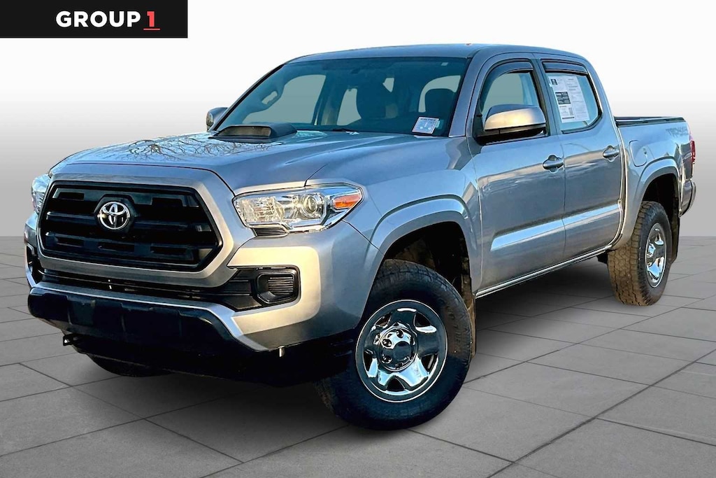 Used 2016 Toyota Tacoma SR 4WD Double Cab V6 AT Truck Double Cab