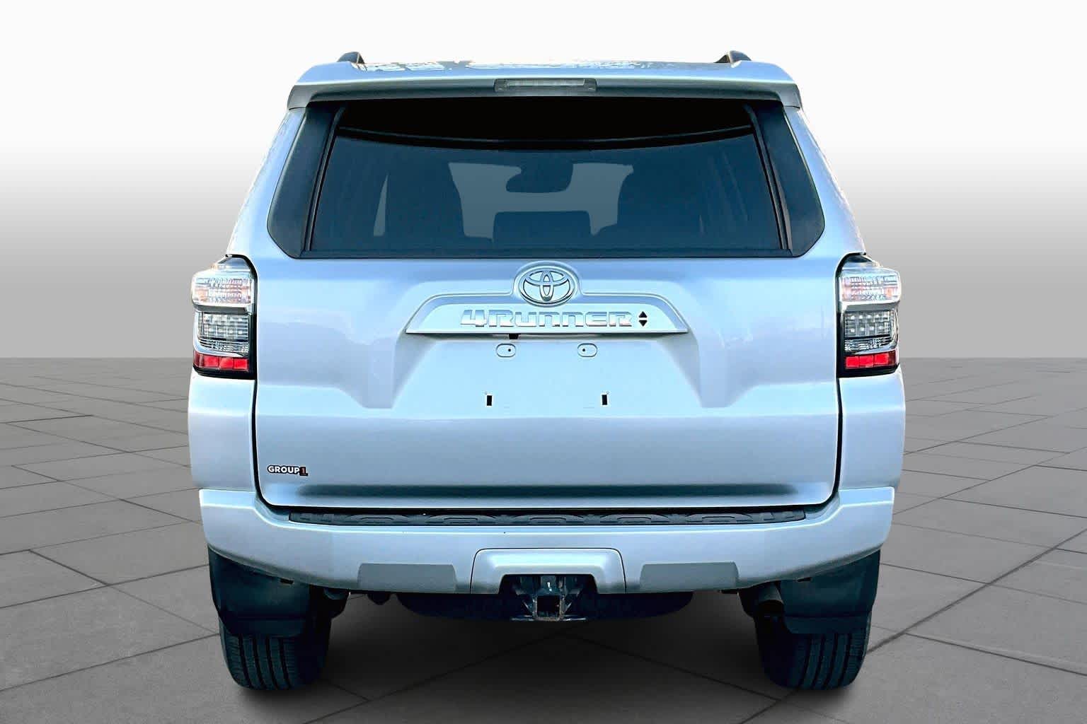 2021 Toyota 4Runner SR5 Premium photo 4