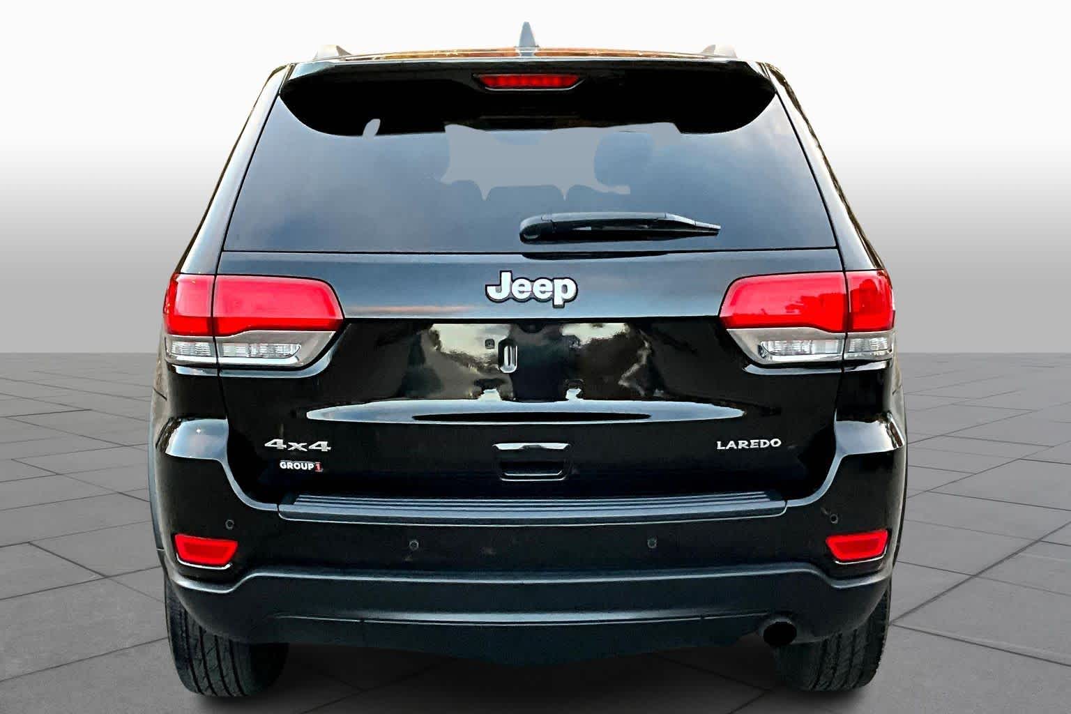2018 Jeep Grand Cherokee Laredo E photo 4