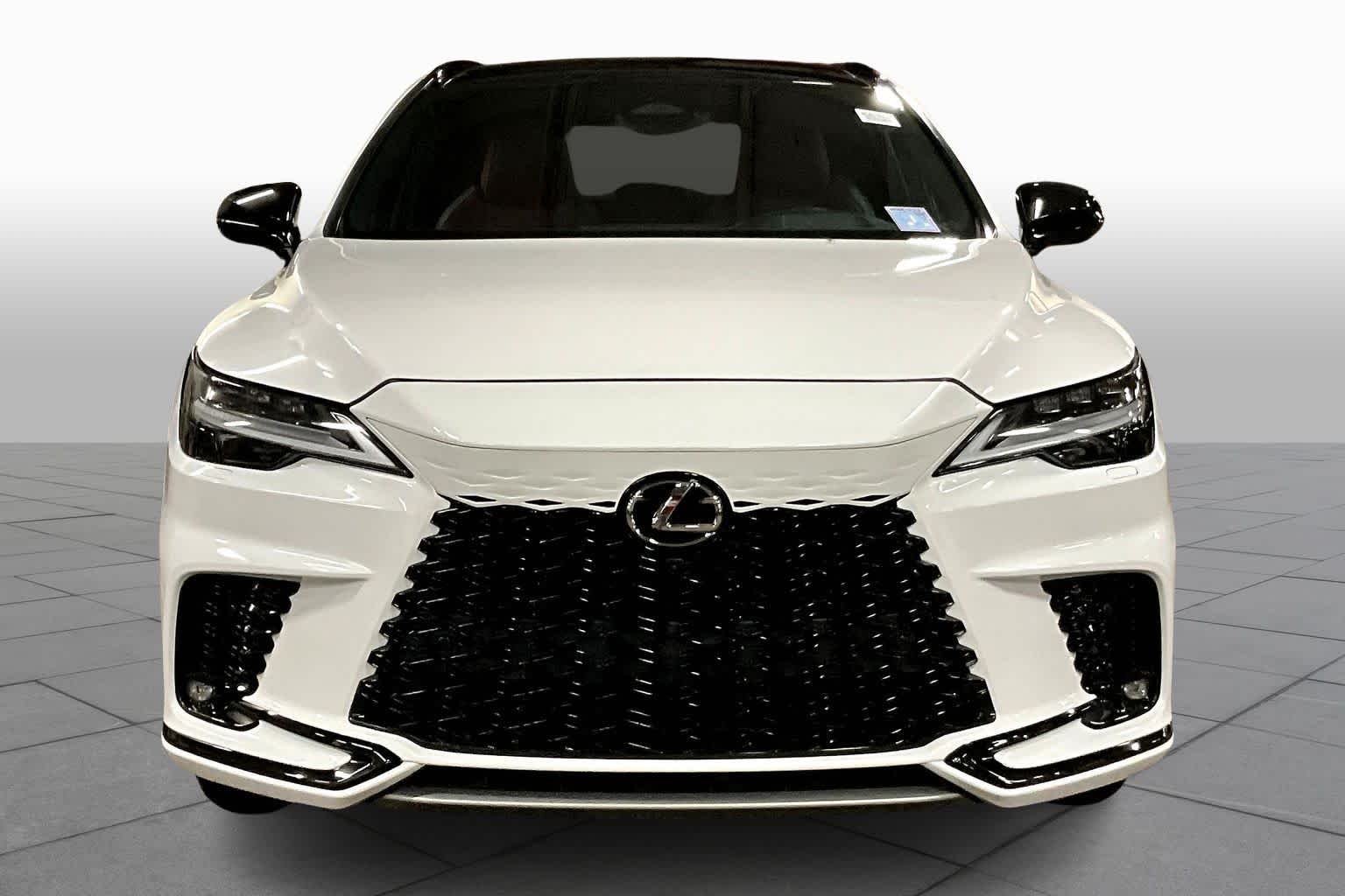 2024 Lexus RX 500h F SPORT Performance photo 3