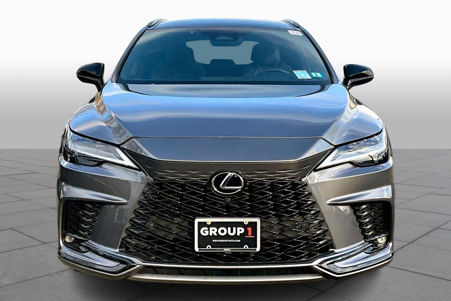 2023 Lexus RX F SPORT Performance AWD photo 3