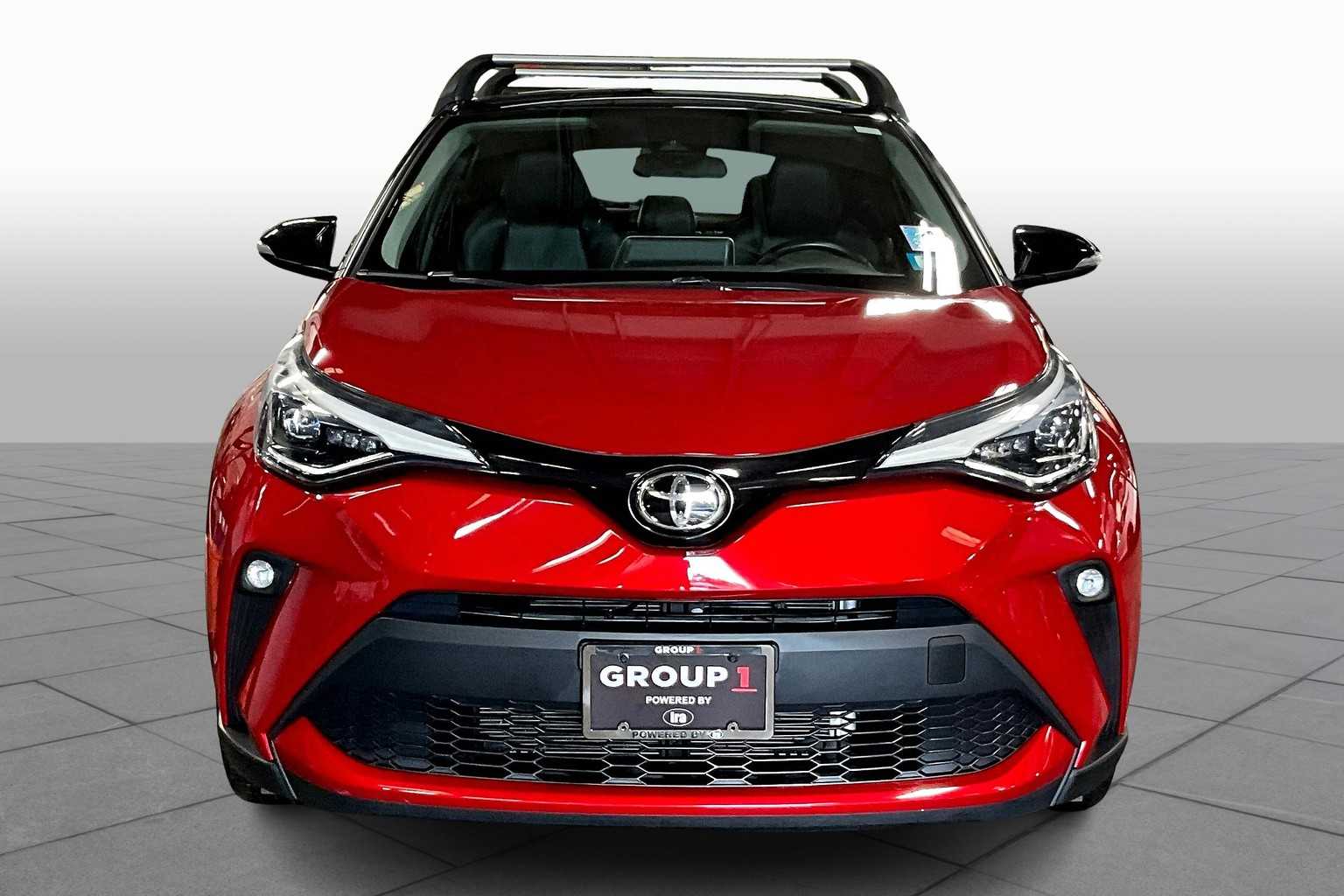 2022 Toyota C-HR Limited photo 3