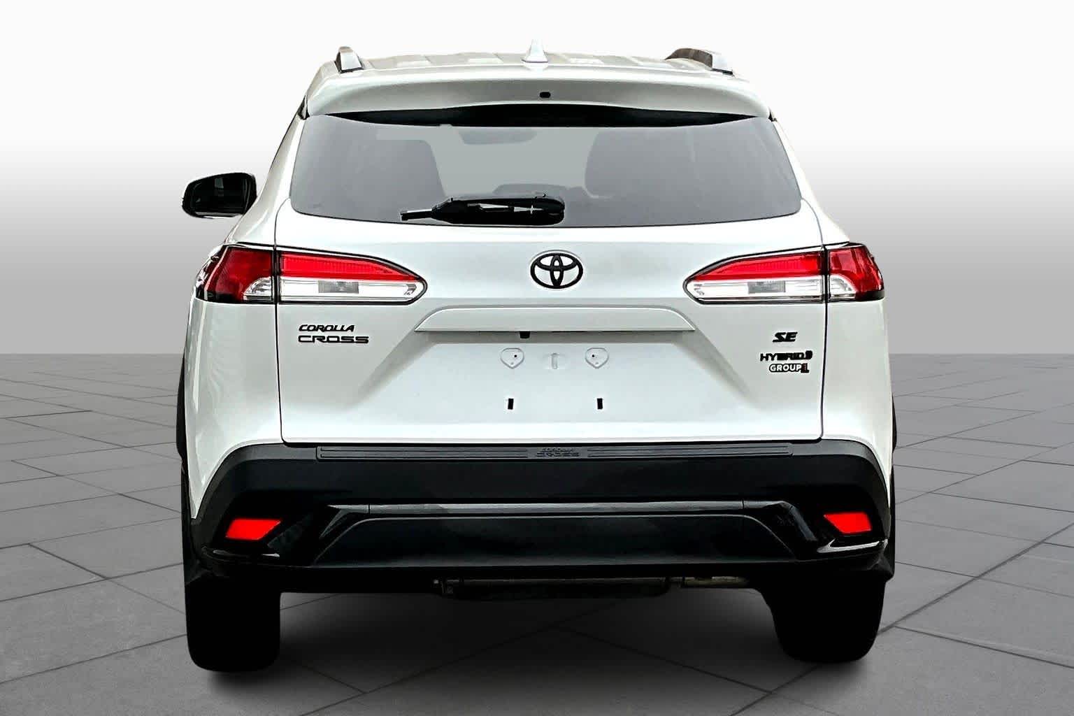 2023 Toyota Corolla Hybrid SE photo 4