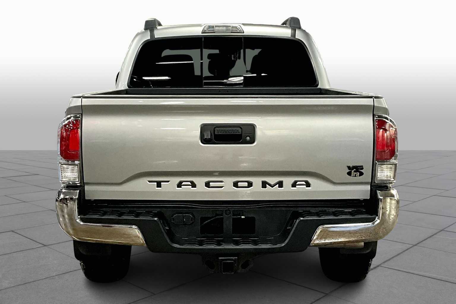 2023 Toyota Tacoma TRD Double Cab V6 photo 4
