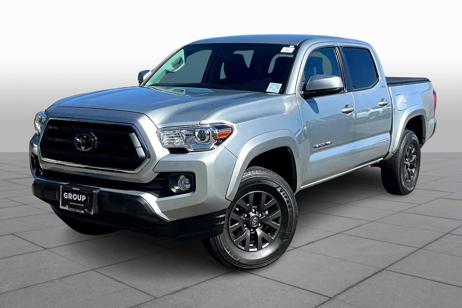 2023 Toyota Tacoma SR5 Double Cab V6 photo 2