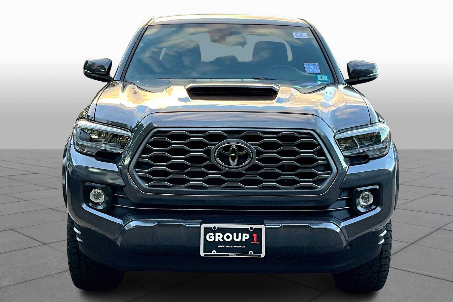 2023 Toyota Tacoma TRD Sport Double Cab V6 photo 3
