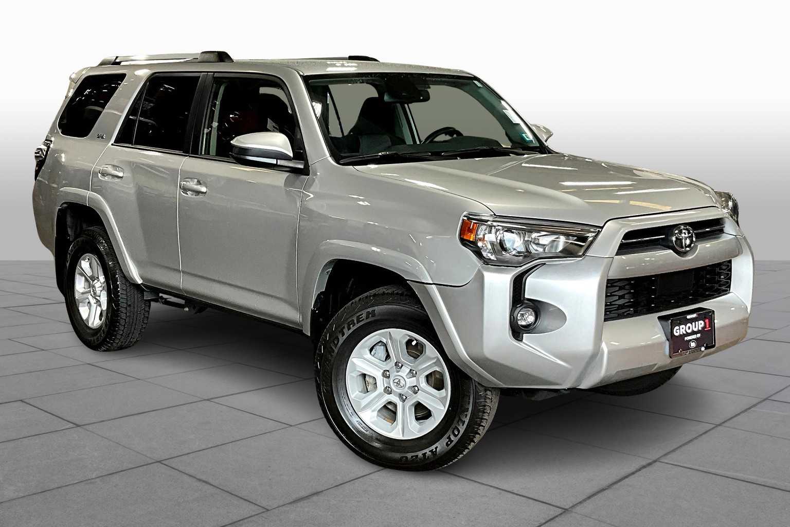 2024 Toyota 4Runner SR5 photo 2
