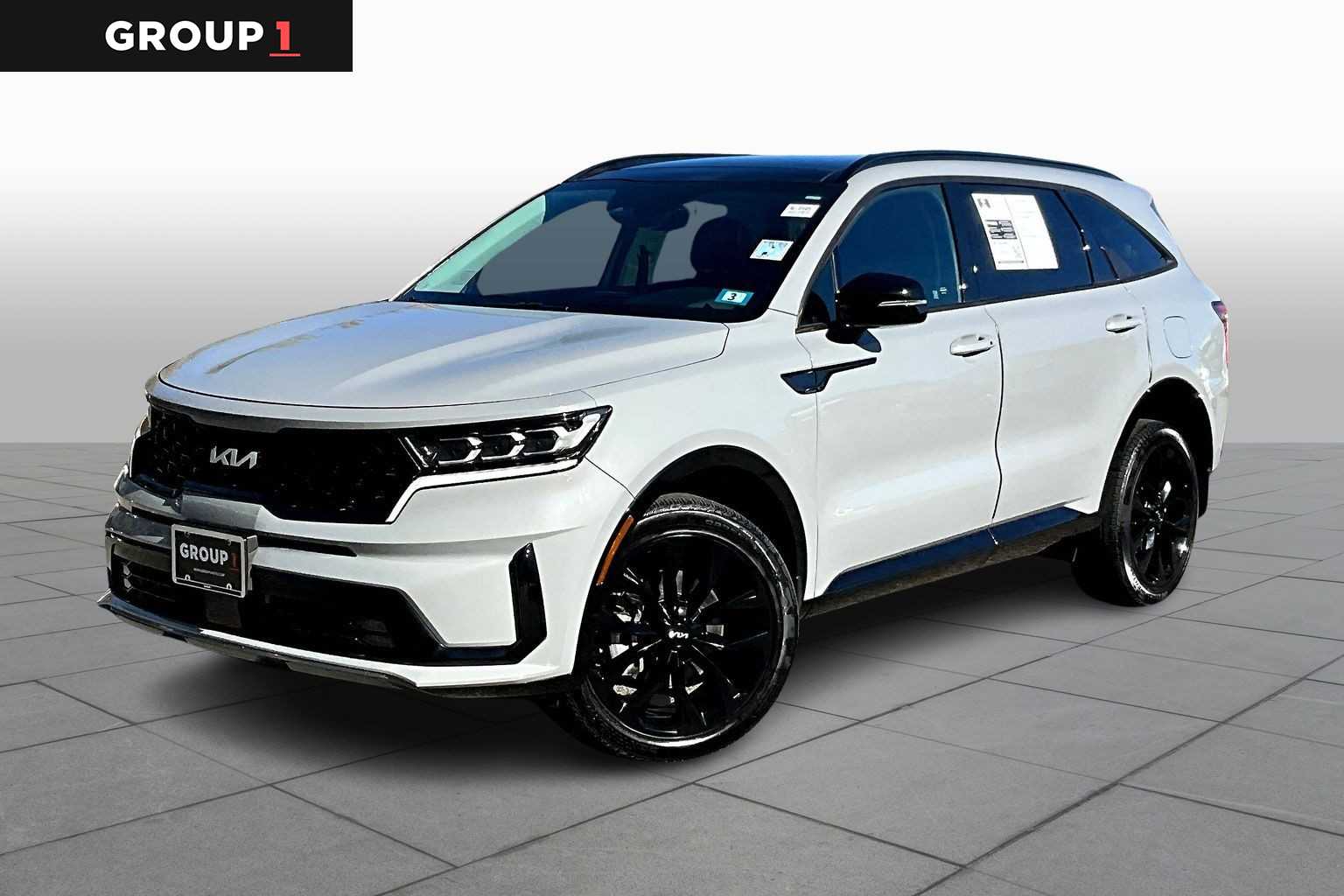 2022 Kia Sorento SX's photo