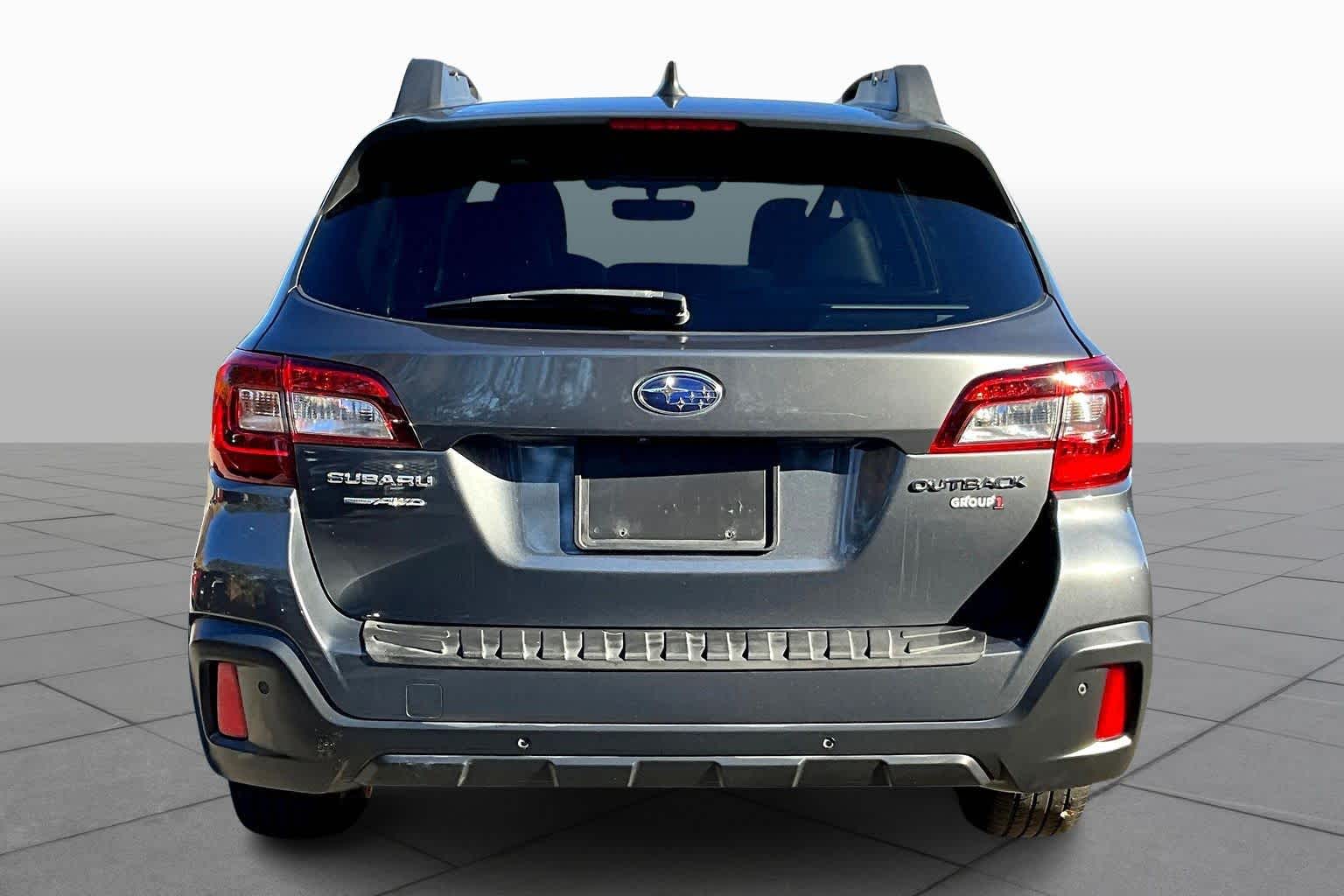 2019 Subaru Outback Limited photo 4