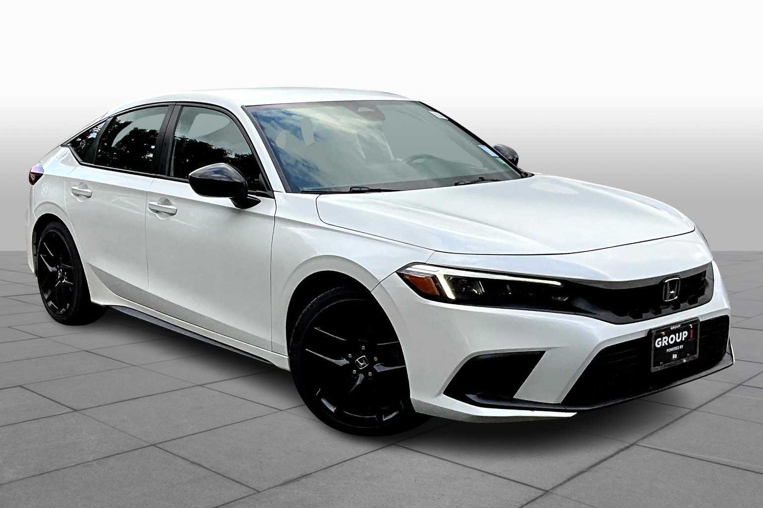 2023 Honda Civic Hatchback Sport photo 2