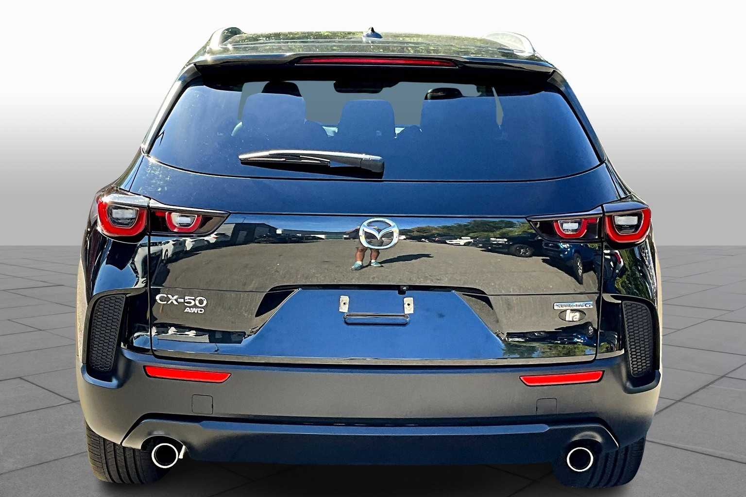 2023 Mazda CX-50 2.5 Premium Plus photo 3