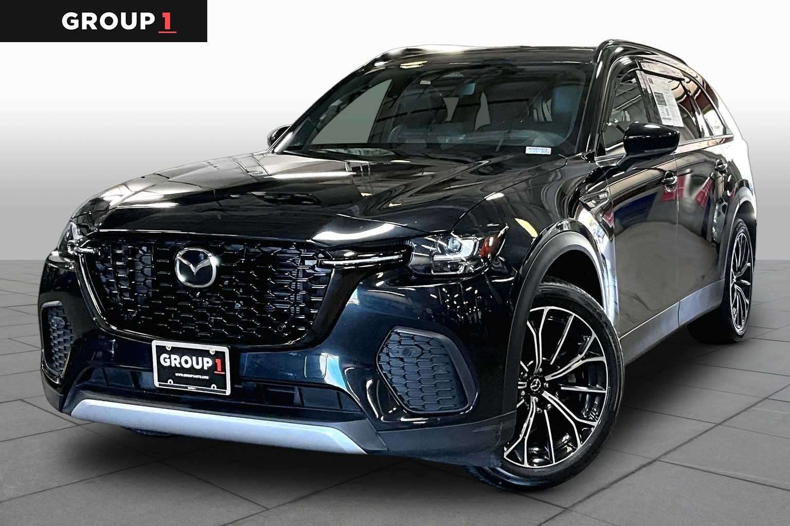 2025 Mazda CX-70 PHEV Premium Plus Package's photo