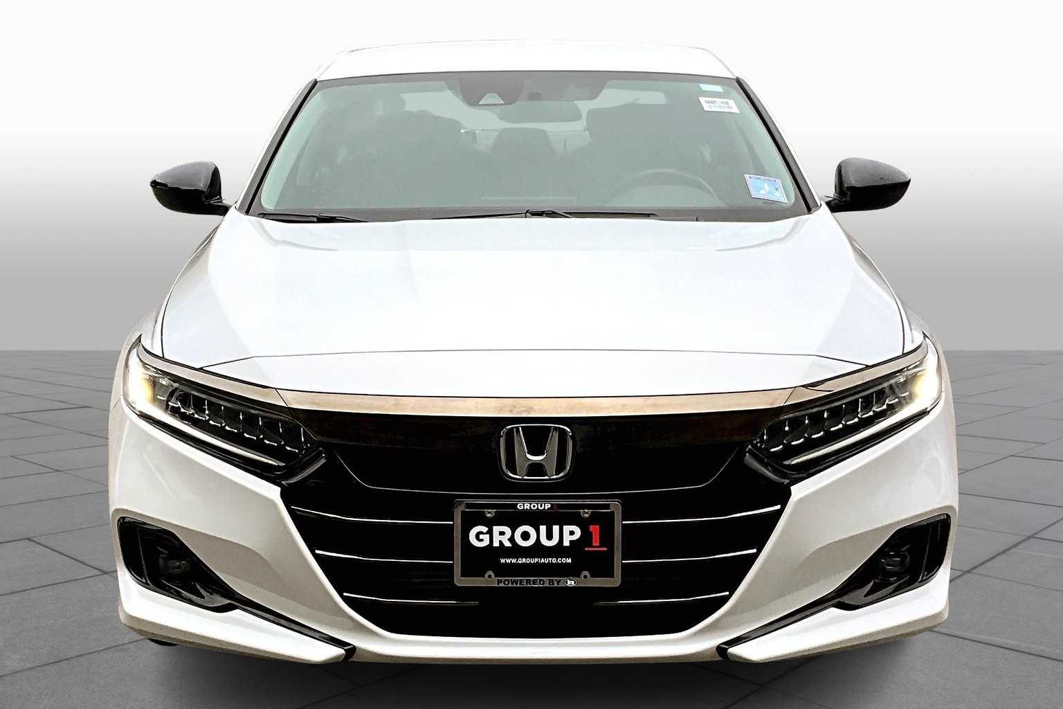 2022 Honda Accord Sport SE photo 3