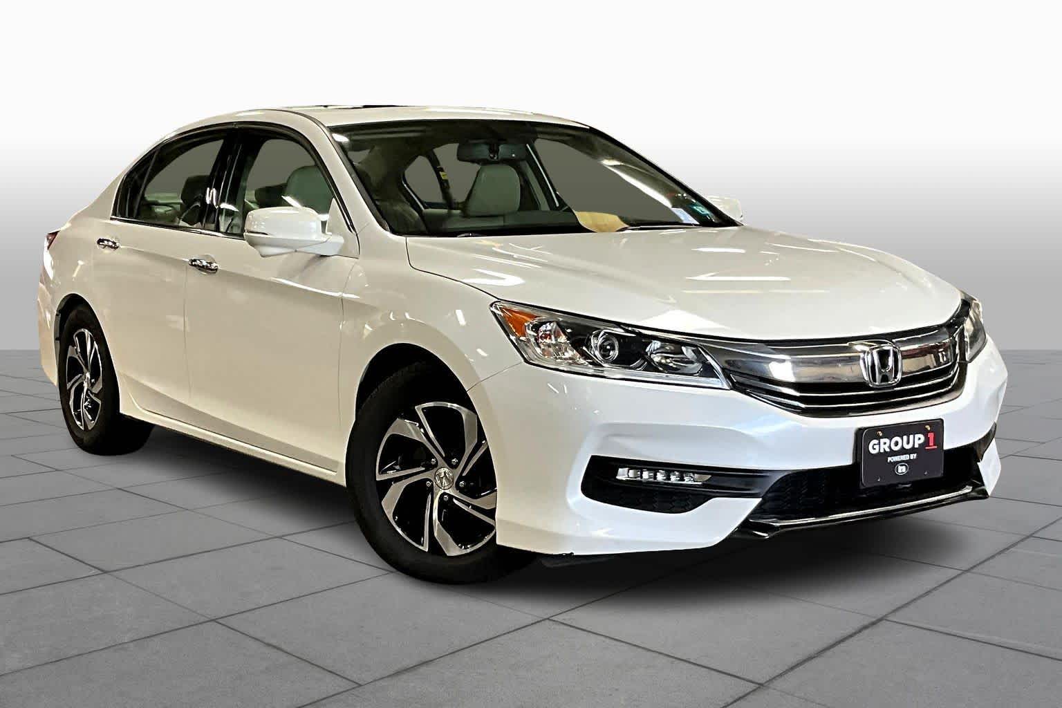 2016 Honda Accord EX-L V6 photo 2
