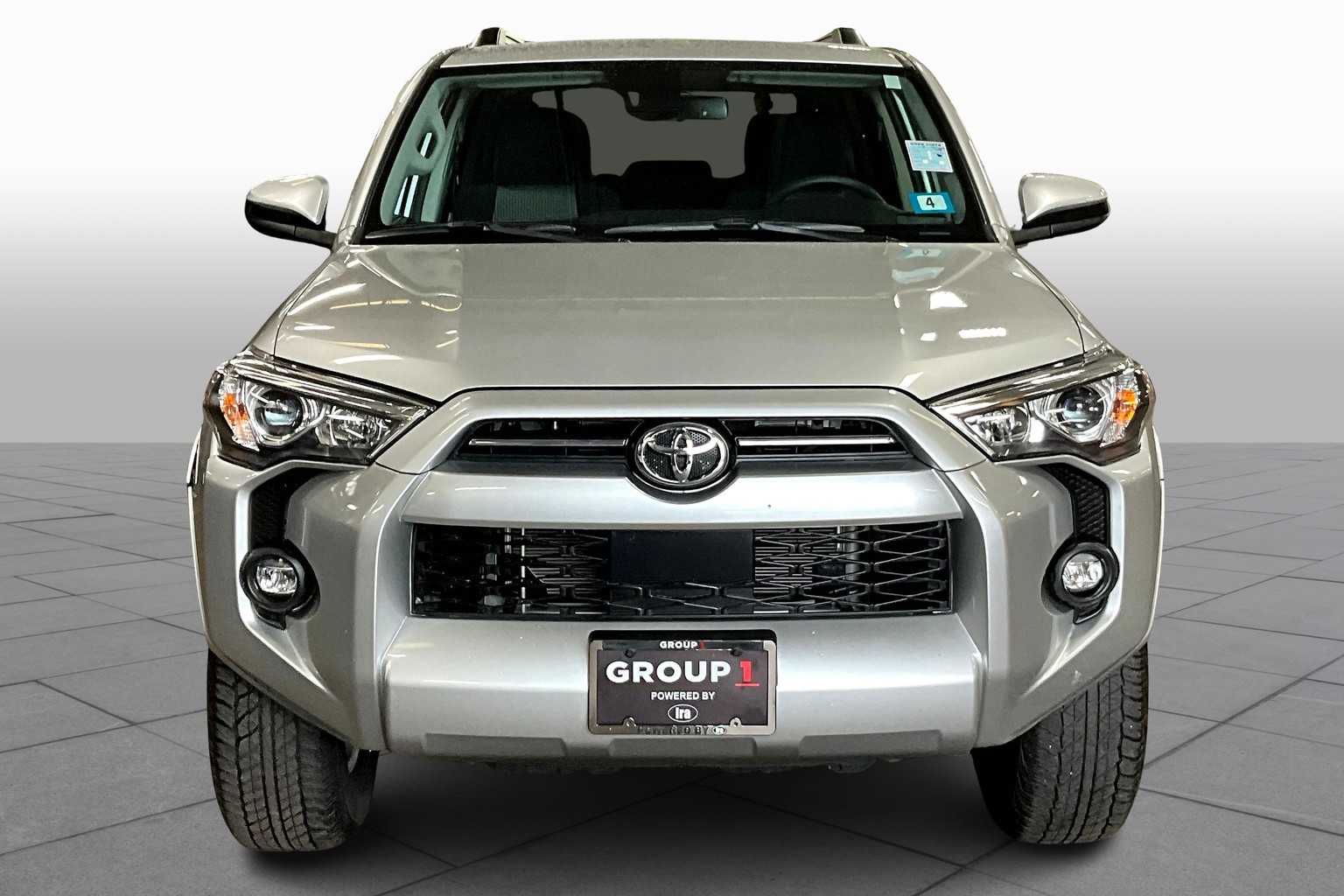 2024 Toyota 4Runner SR5 photo 3