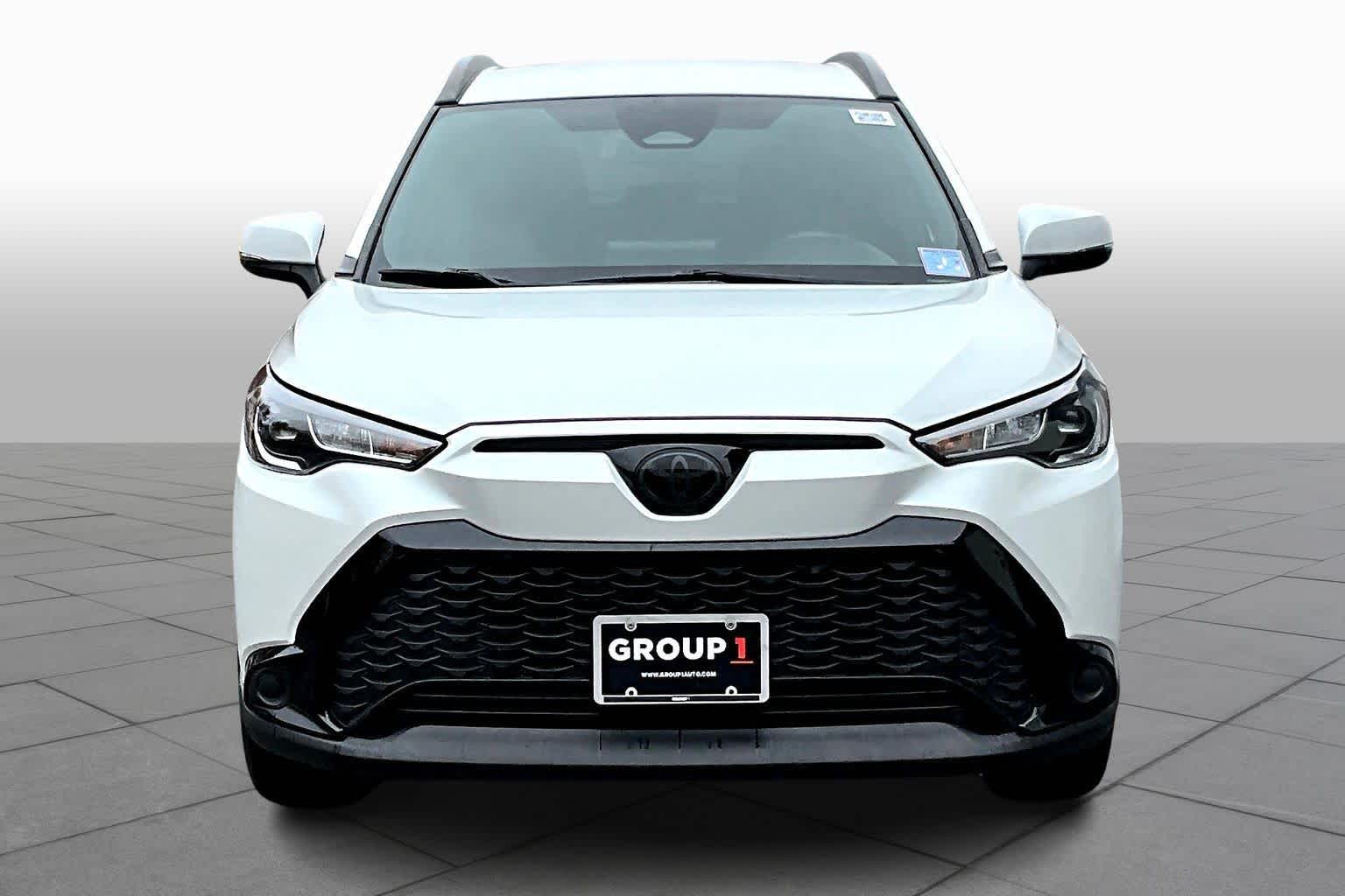 2023 Toyota Corolla Hybrid SE photo 3