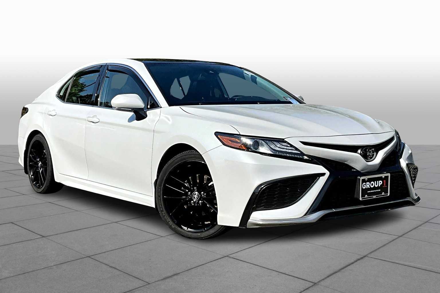 2023 Toyota Camry XSE photo 2