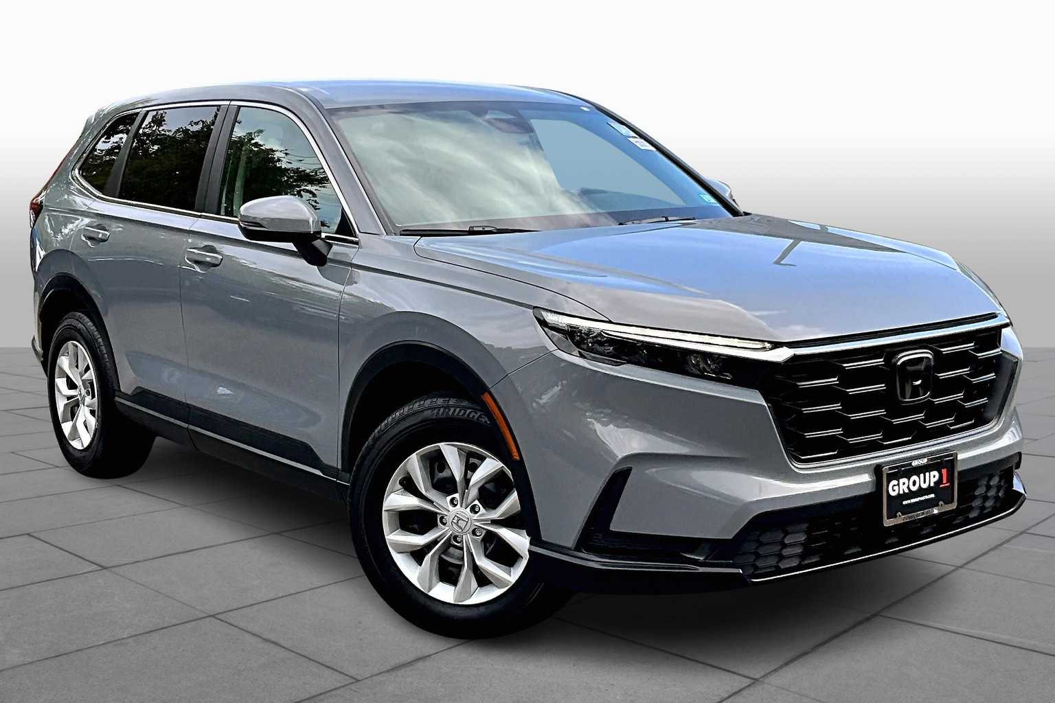 2025 Honda CR-V LX photo 2