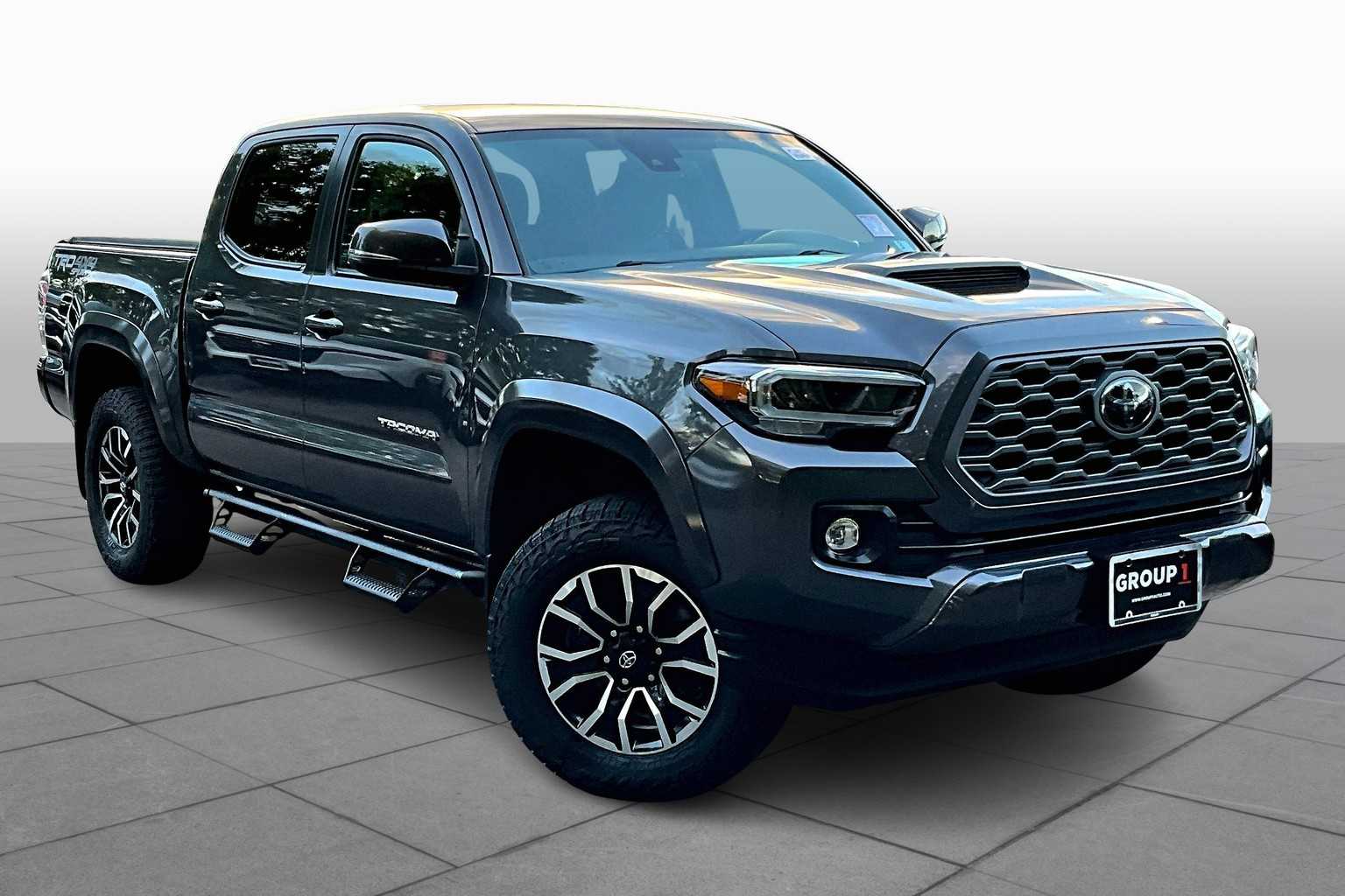 2023 Toyota Tacoma TRD Sport Double Cab V6 photo 2