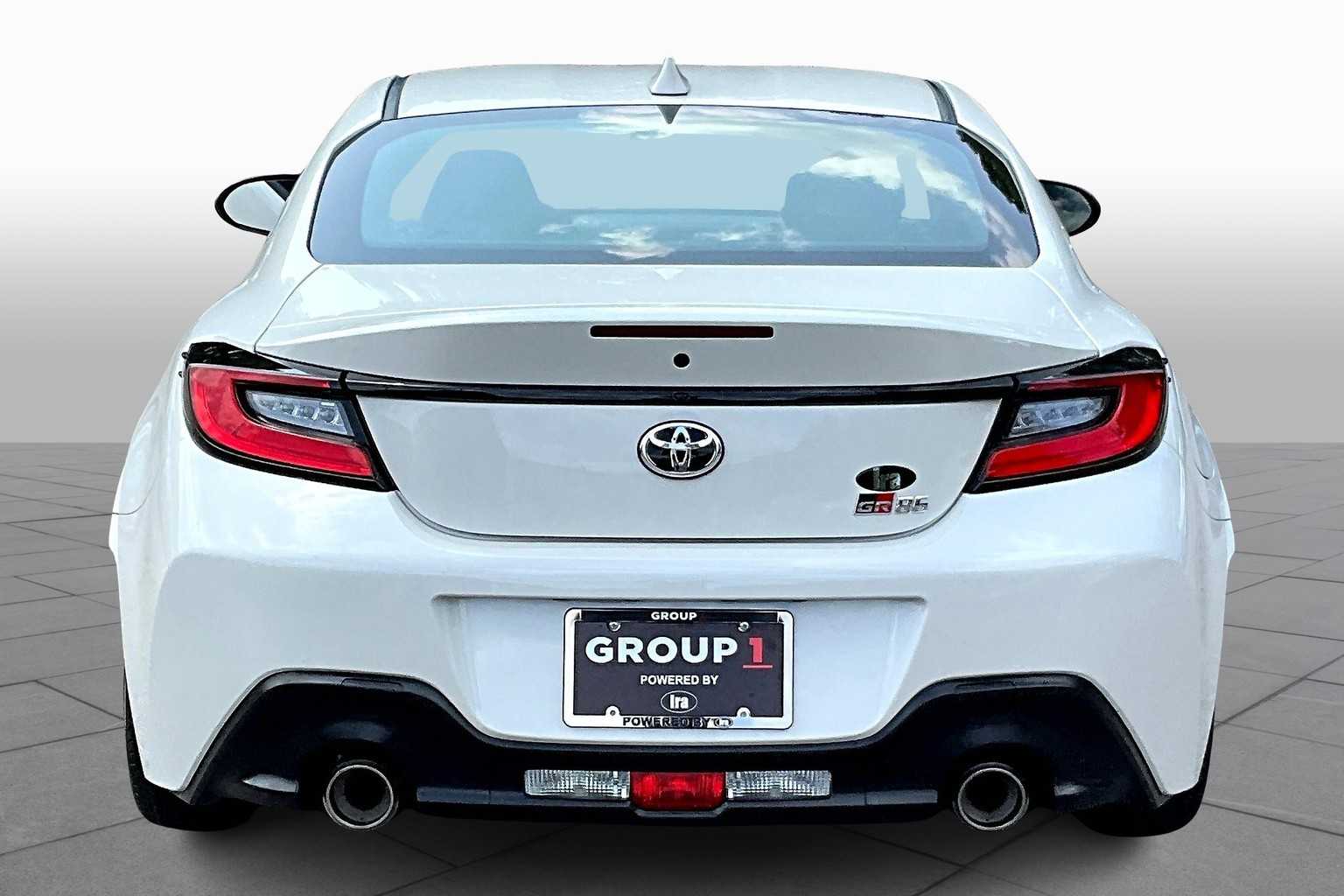 2024 Toyota GR86 photo 4