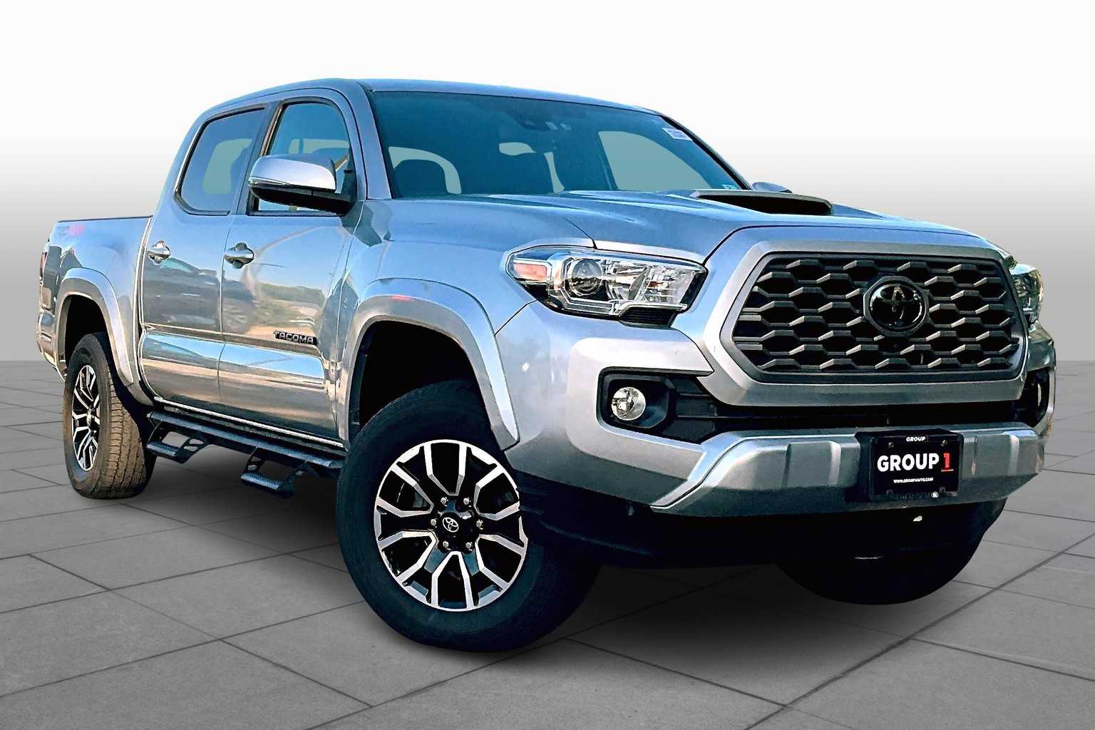 2023 Toyota Tacoma TRD Sport Double Cab V6 photo 2