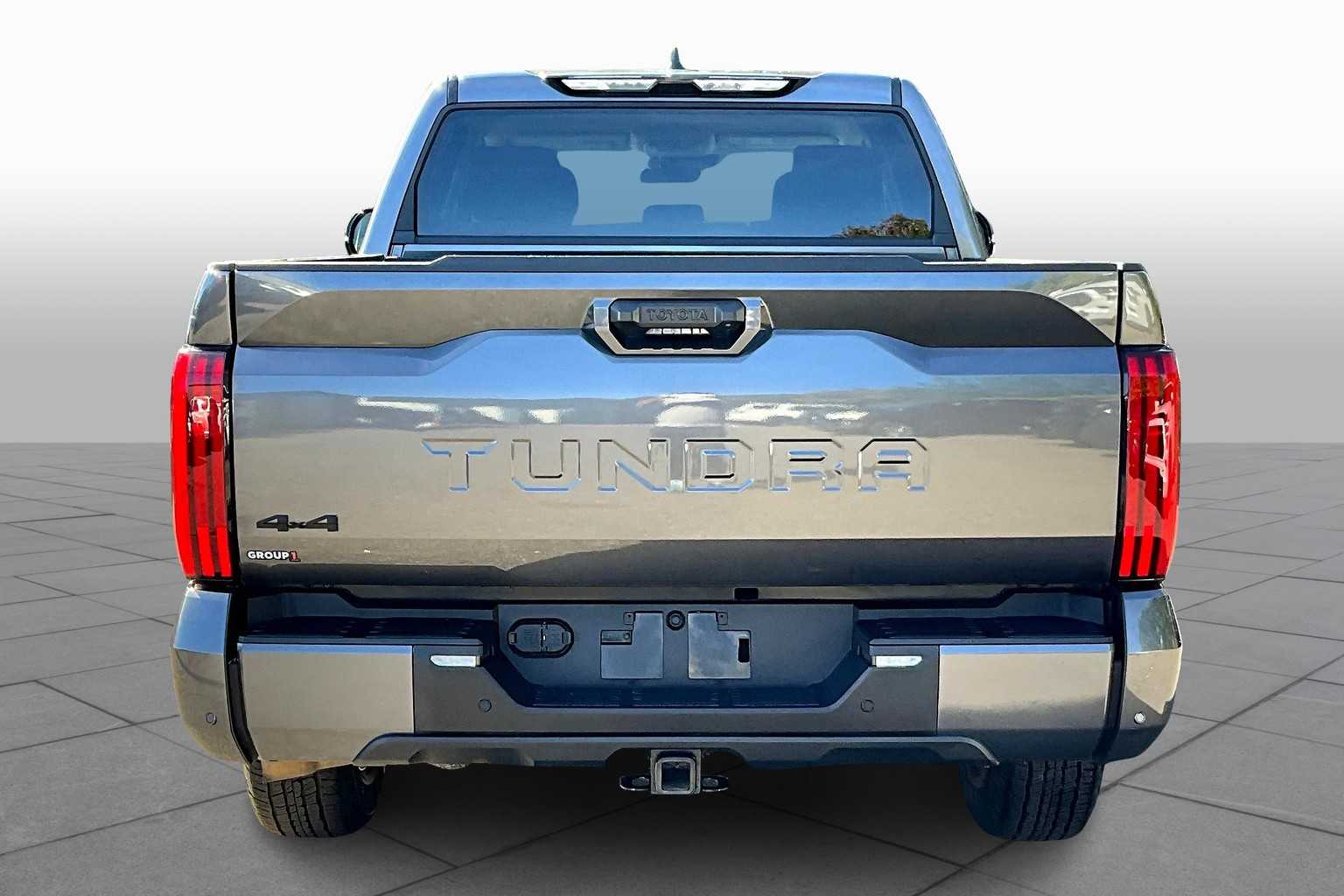 2024 Toyota Tundra SR5 CrewMax photo 4