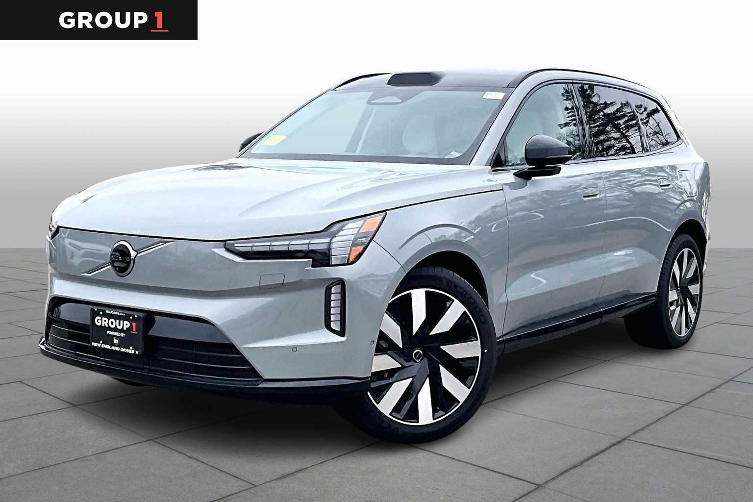 2025 Volvo EX90 Ultra's photo