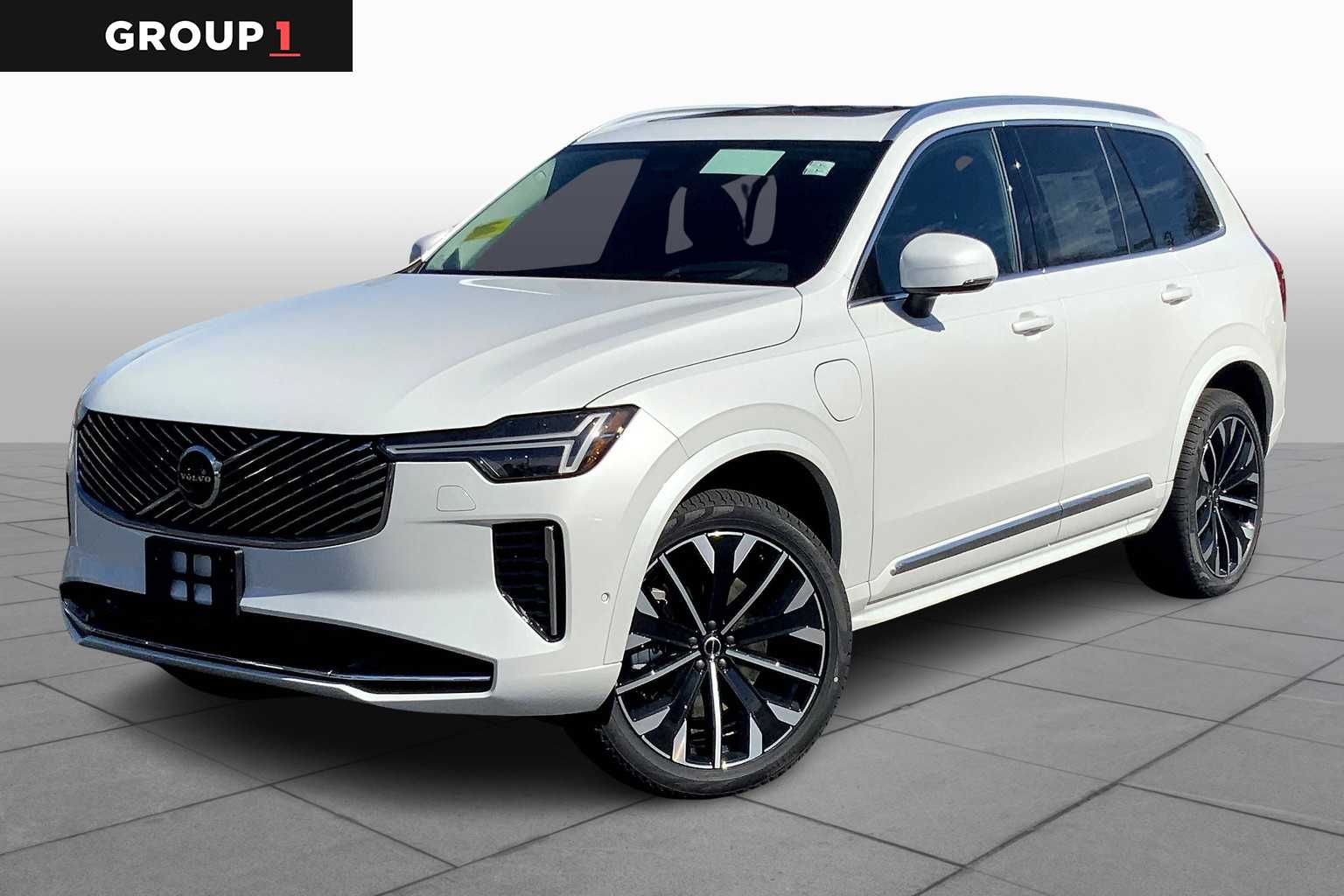 2025 Volvo XC90 Ultra's photo