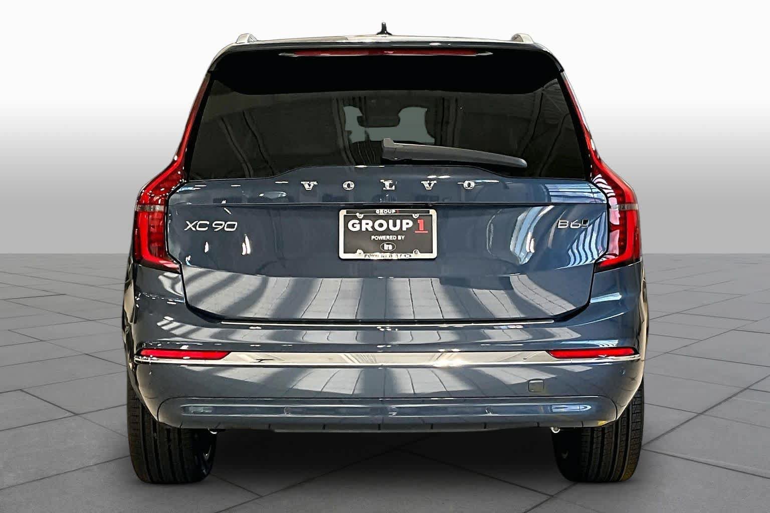 New 2026 Volvo XC90 B6 Plus 7-Seater SUV